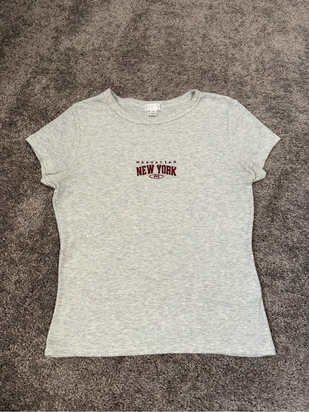 Grey Manhattan New York Ribbed Tee W/Red Lettering Size Large